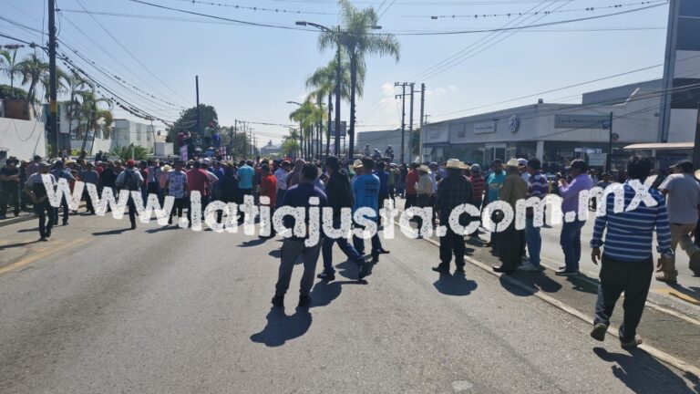 ZEPANIAH BLOQUEA HOSPITAL GENERAL CÓRDOBA.