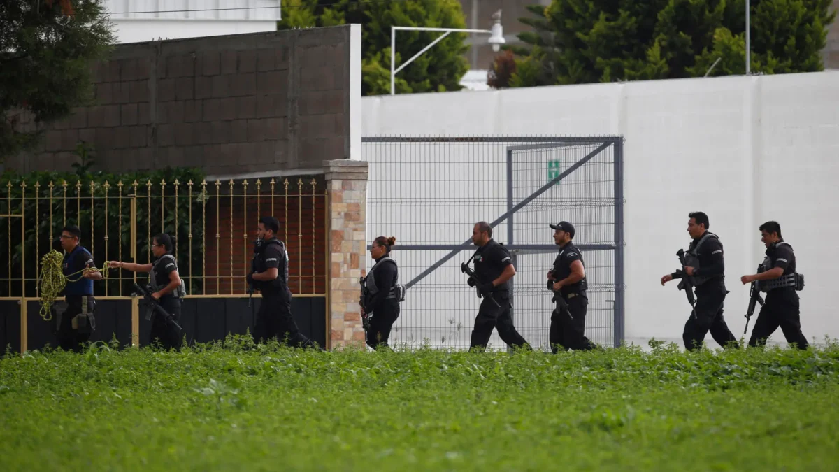 Detienen a 13 policías por desaparición forzada en Veracruz