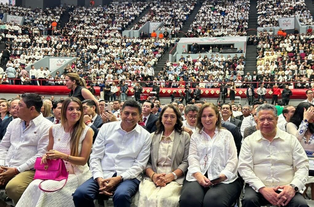 Rocío Nahle, presente en la toma de protesta de Gobernador de Chiapas