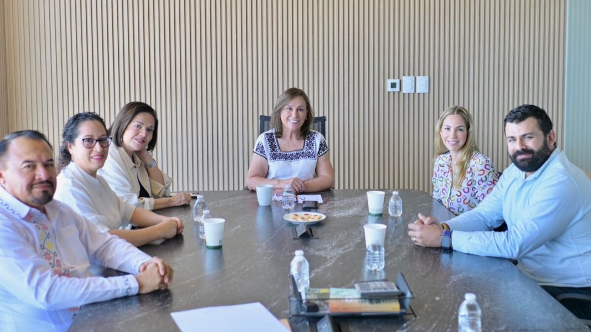 Gobernadora Rocío Nahle anuncia combate a la corrupción y agilización de trámites