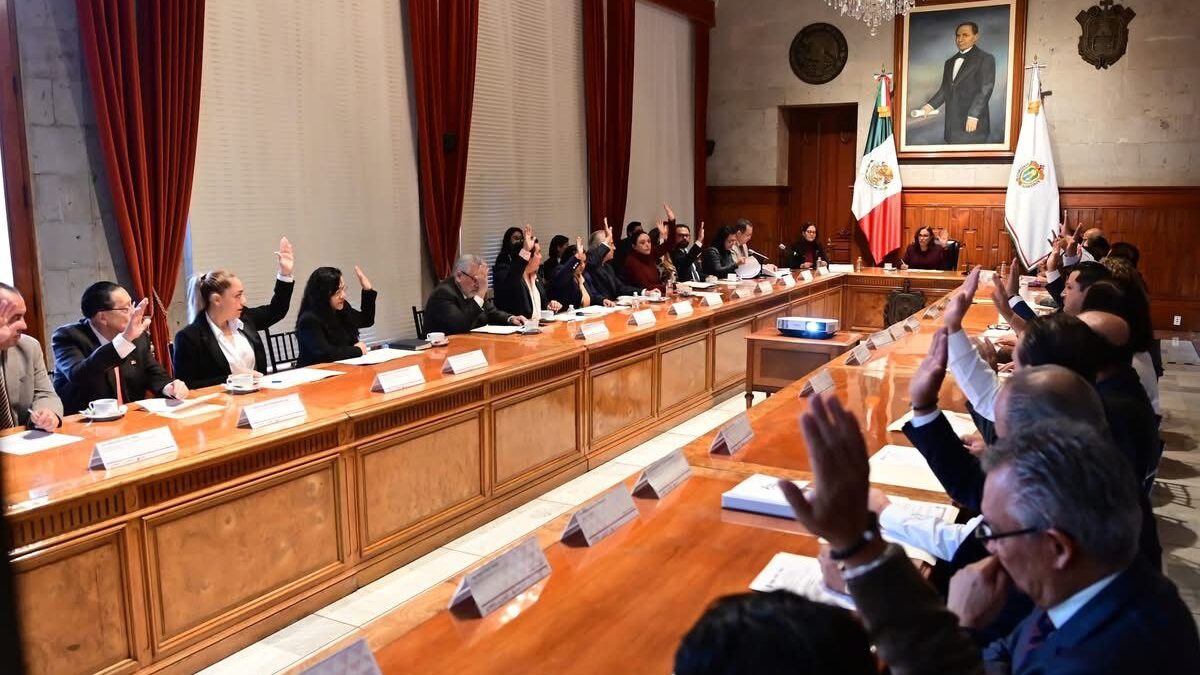 Gobernadora instala Consejo Estatal de Mejora Regulatoria