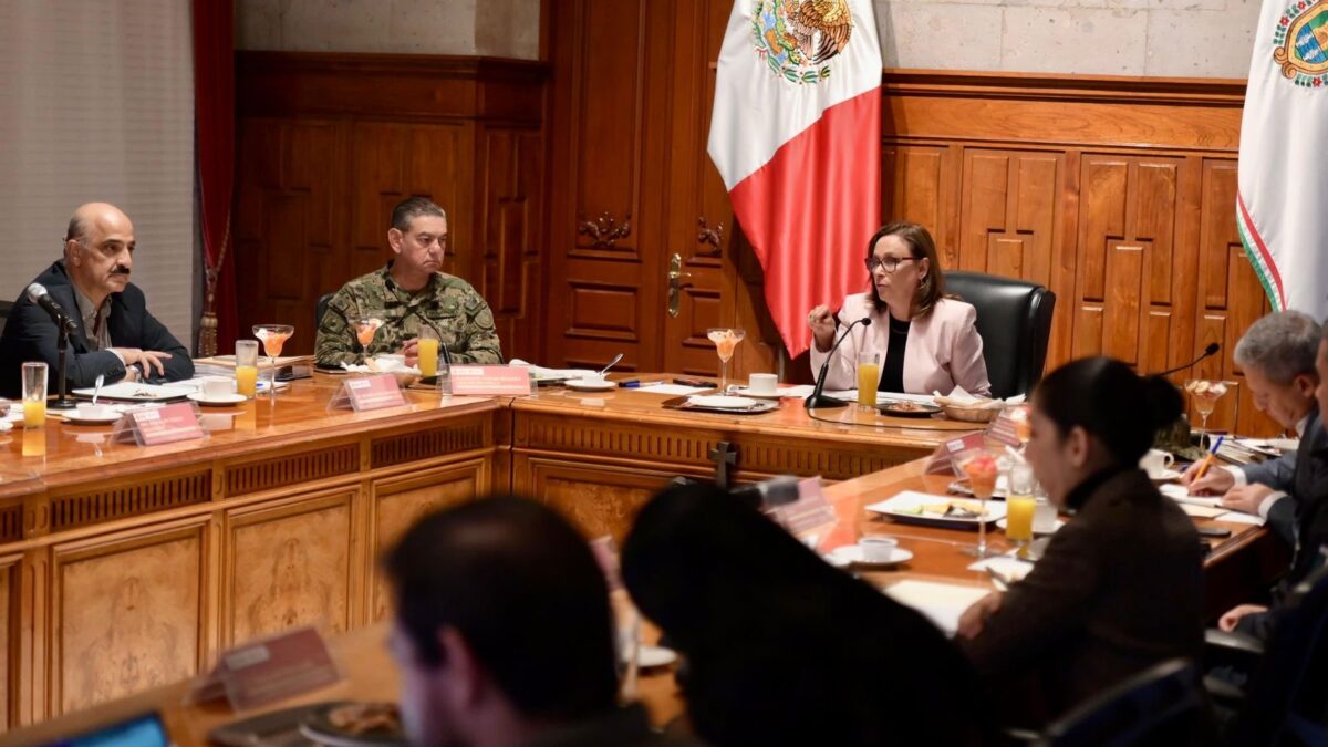 Evalúa Rocío Nahle seguridad y movilidad carretera