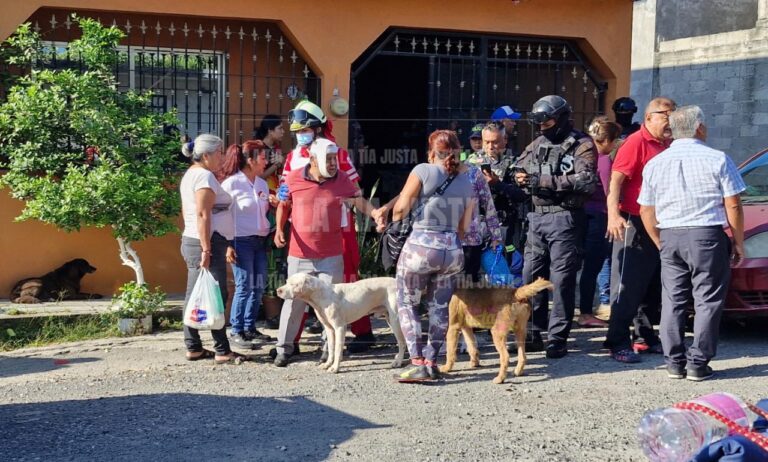 HIEREN A ABUELITO CON PISTOLA DE BALINES