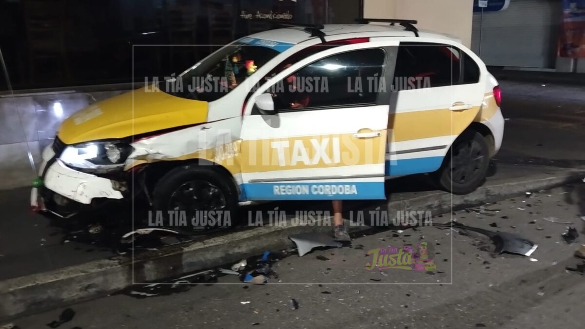 VEHÍCULO IMPACTA A TAXISTA Y SE DA A LA FUGA