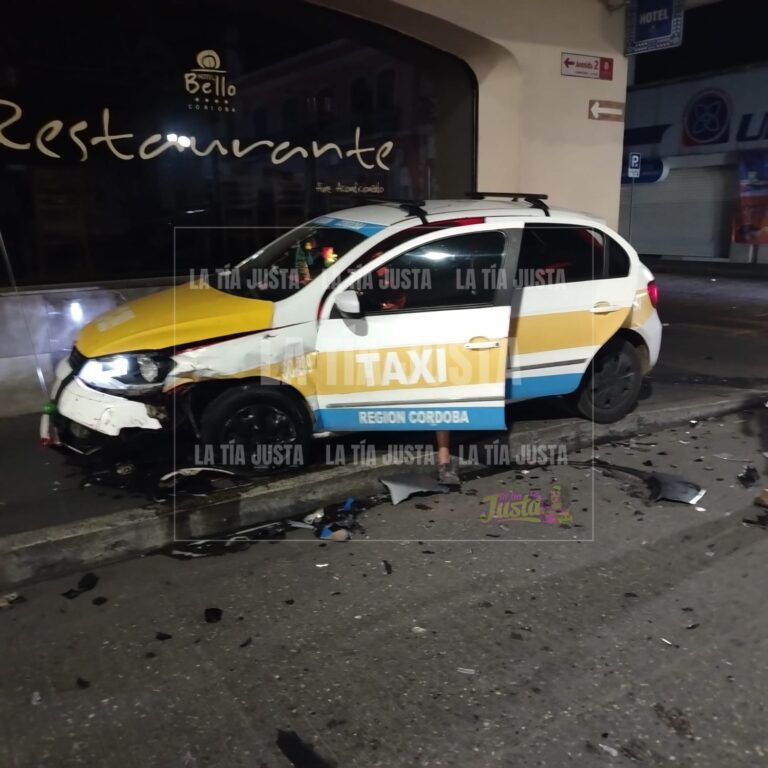 VEHÍCULO IMPACTA A TAXISTA Y SE DA A LA FUGA
