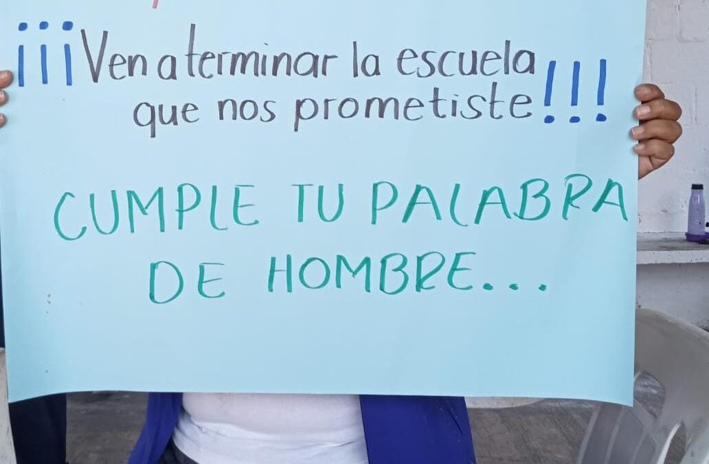 Primaria “Campos y Lopez” de la comunidad de Palmillas; en total  abandono