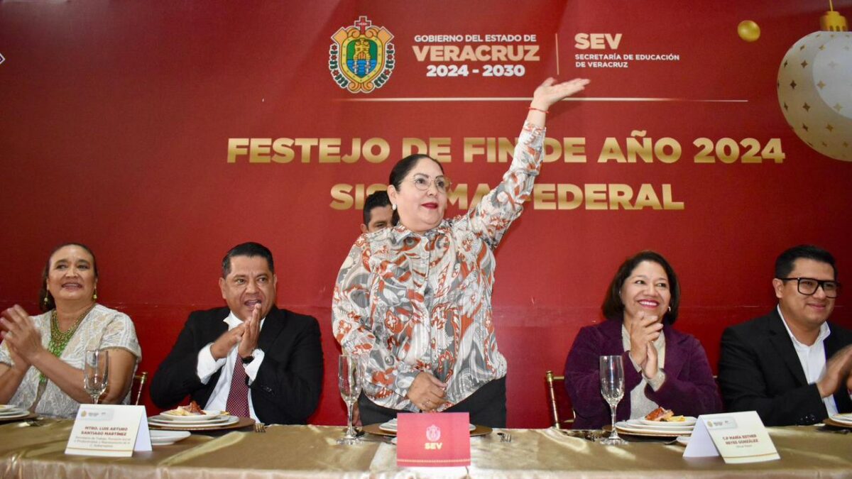 Realiza SEV Festejo de Fin de Año para trabajadores federales
