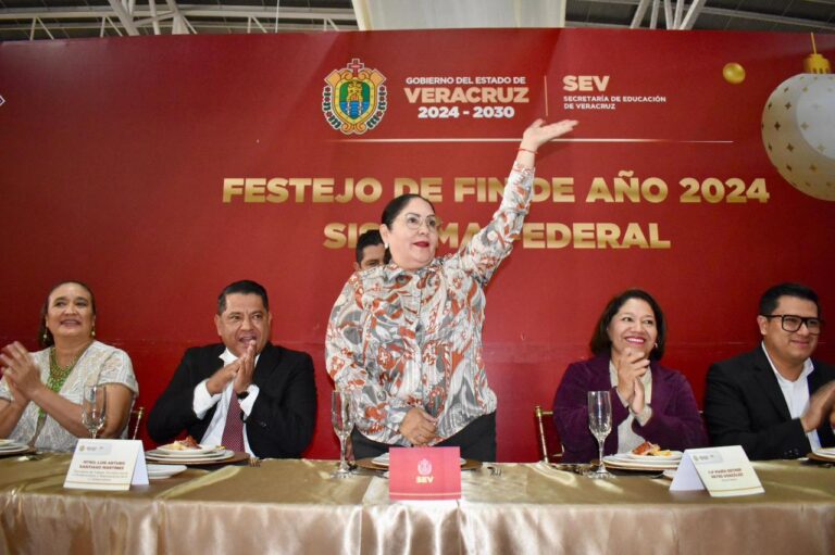 Realiza SEV Festejo de Fin de Año para trabajadores federales