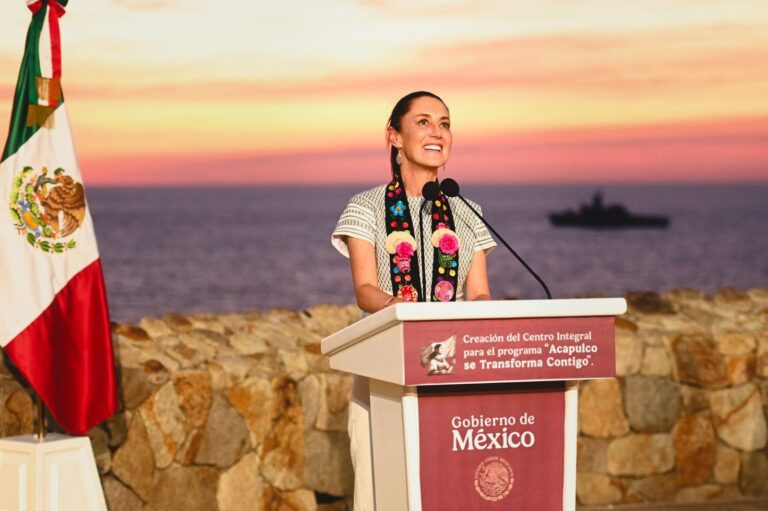 Sheinbaum firma decreto para reconstruir la infraestructura de Acapulco tras los huracanes “Otis” y “John”