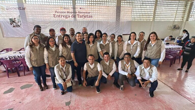 ESTAMOS TRANSFORMANDO AL PAÍS CON LA AYUDA DE LAS MUJERES: GÓMEZ CAZARÍN.