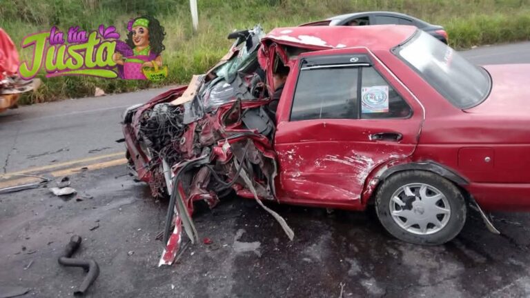 SE ACCIDENTA FAMILIA DE CIUDAD MENDOZA EN ALVARADO.