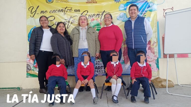 RECONOCE BEATRIZ URBANO LASTRE LABOR DE LOS DOCENTES Y PADRES PARA IMPULSAR LA LECTURA.