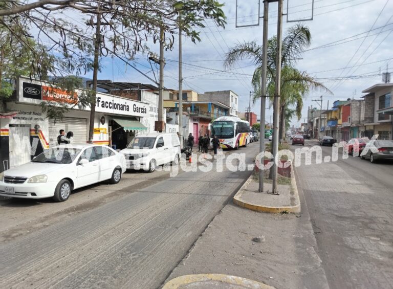 ASEGURAMIENTOS DE MIGRANTES SOBRE CARRETERA FEDERAL 150 ORIZABA- TEHUACÁN A LA ALTURA DEL MUNICIPIO DE CAMERINO Z MENDOZA Y ACULTZINGO.