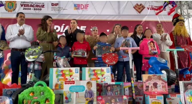 DIF entrega más de 8 mil juguetes a niñas y niños por Día de Reyes