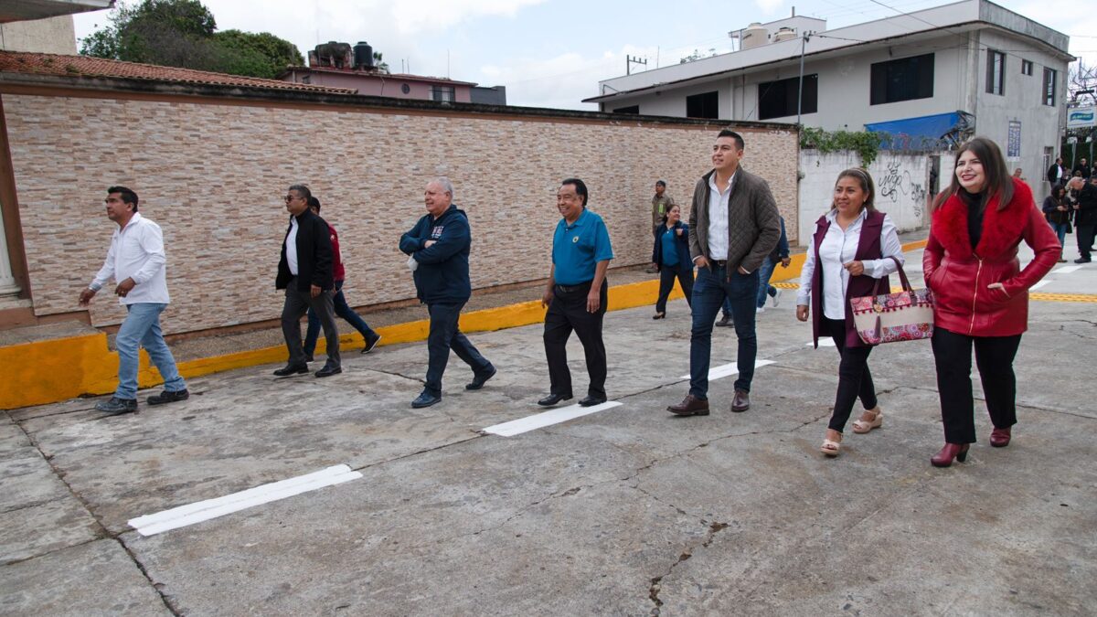 Inauguran obra de reparación del drenaje la avenida 9 bis en San José