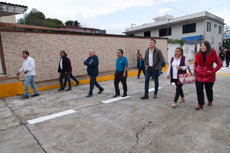 Inauguran obra de reparación del drenaje la avenida 9 bis en San José