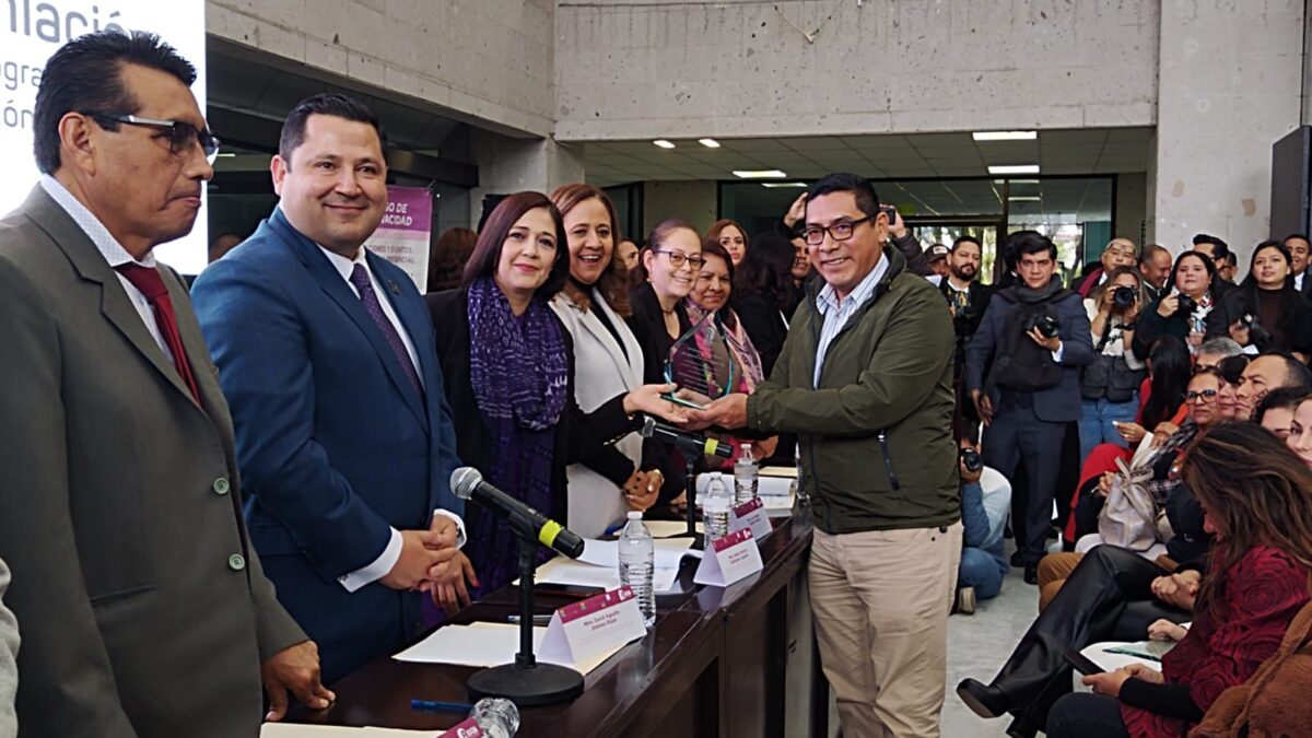 Gobierno de Morena reconoce la gran labor en transparencia de la administración Verde en Chocamán