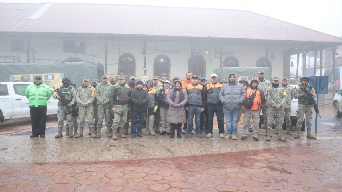 Esperanza y calidez llegan a Huayacocotla y Zacualpan con la Caravana Abrigando Corazones