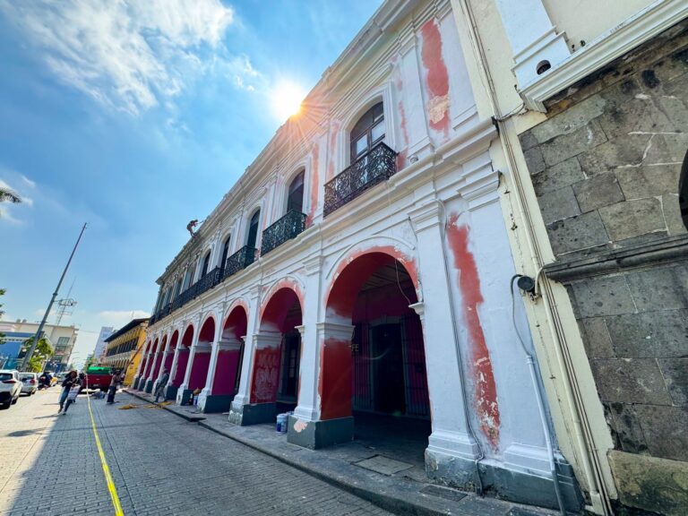 Cordobeses agradecen embellecimiento de fachadas por el programa “Rutas Mágicas del Color”
