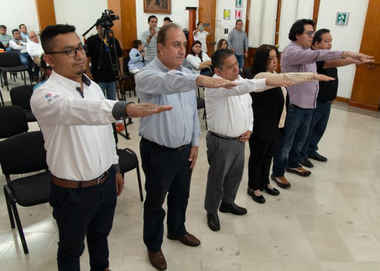 En Sesión de Cabildo amplían plazo para pago de Impuesto Predial y toman protesta Comités de Obra y Servicios