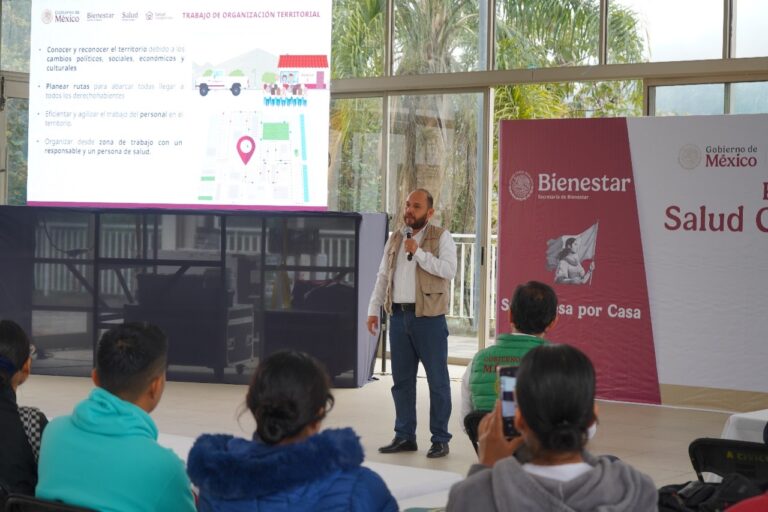 *REALIZAN EN IXTACZOQUITLÁN, CAPACITACIÓN PARA EL PROGRAMA SALUD CASA POR CASA