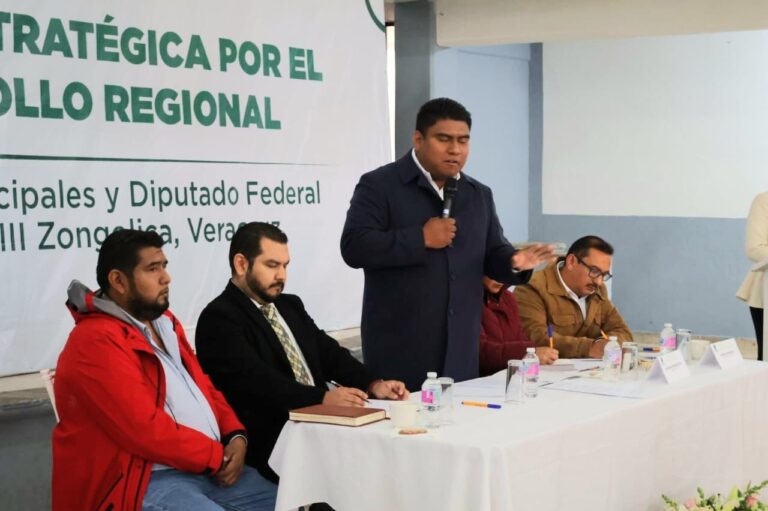 Buscarán mejoras de vida y desarrollo en Municipios del Distrito XVIII Federal .