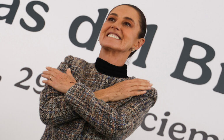 Sheinbaum invita al Zócalo a informe por 100 días de gobierno