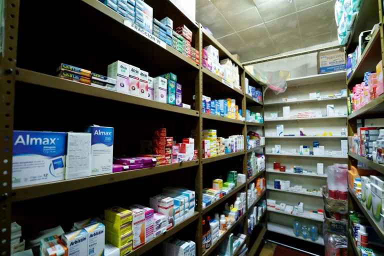 Sheinbaum espera resolver en dos meses el desabasto de medicamentos