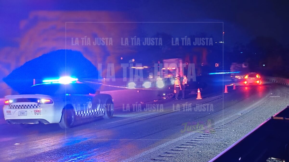 Muer3 atropellado sobre la Autopista 150D Orizaba- Ciudad Mendoza