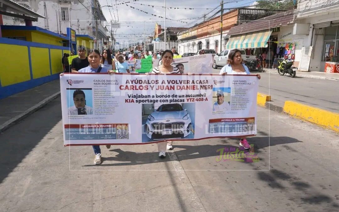 Marchan en Paso del Macho por desaparición de Carlos Neri y su hermano