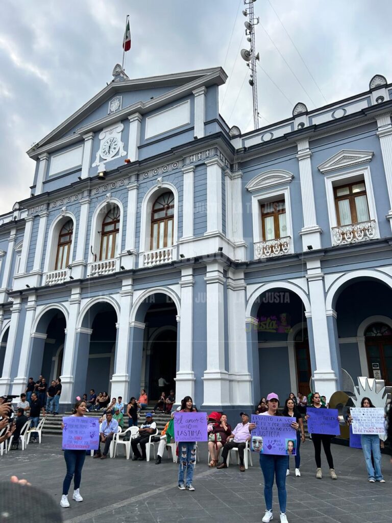 Marchan para exigir justicia para víctima de violenci4