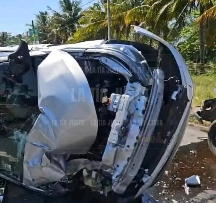 “LE METE PATA” Y SE IMPACTA CONTRA NISSAN