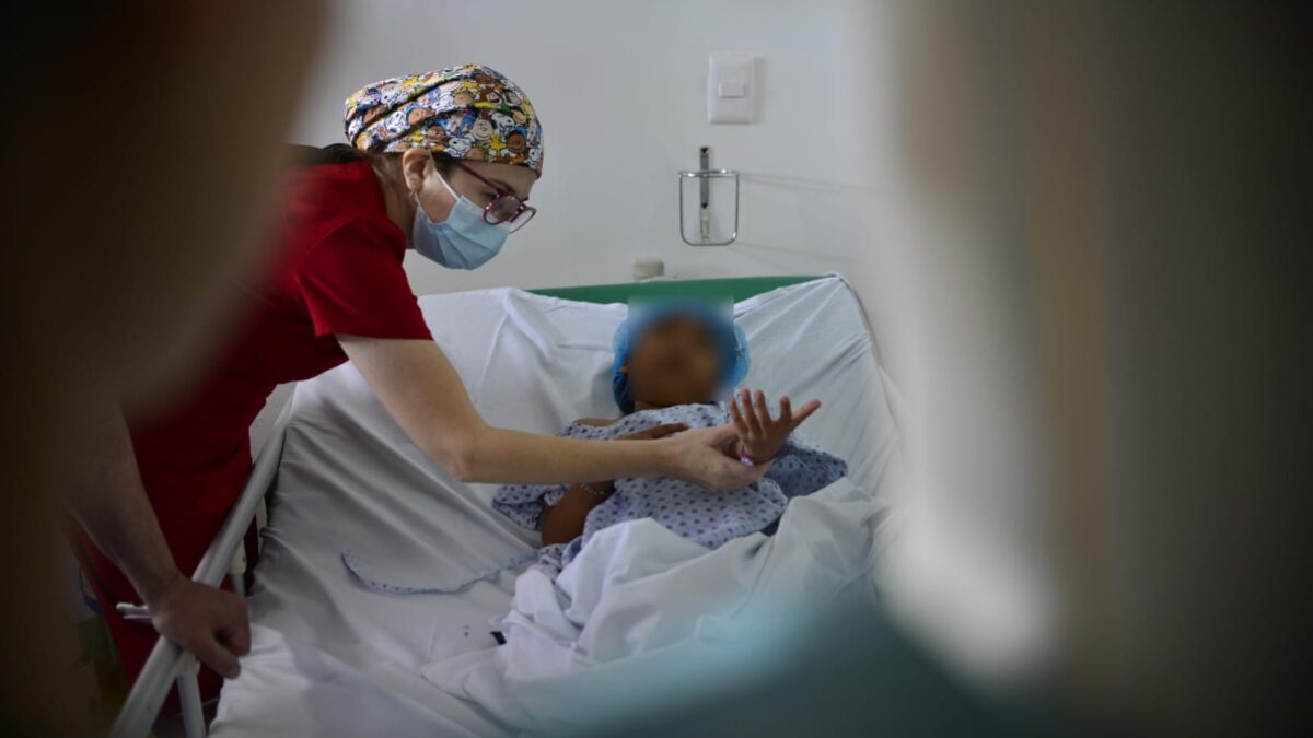 Salud Veracruz reactiva programa de cirugías para niños con quemaduras graves