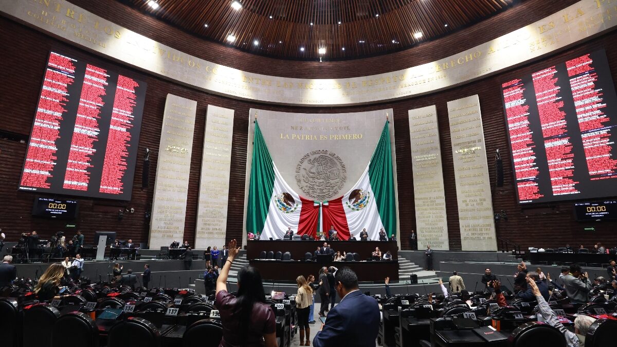 Diputados avalan listas de candidaturas para elección judicial