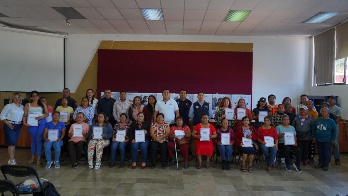 CONFORMAN EN IXTACZOQUITLÁN, RED DE MUJERES CONSTRUCTORAS DE PAZ