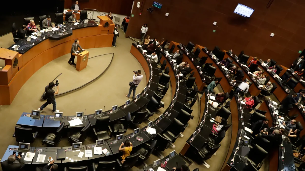 Recibe Senado iniciativas de Sheinbaum en materia de no reelección y combate al nepotismo