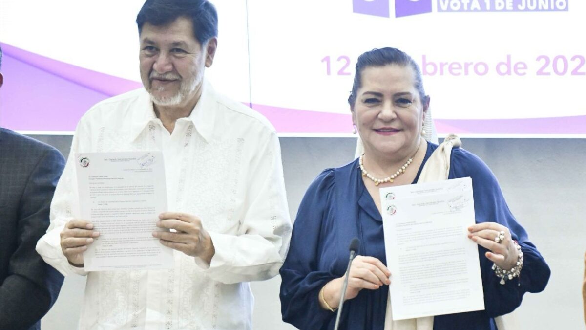 Senado entrega al INE lista de candidaturas para elección judicial