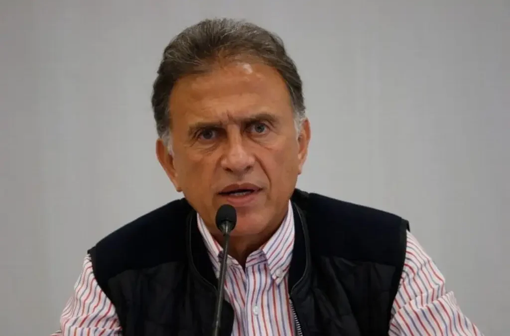 FGR dará detalles sobre denuncias contra los Yunes en Veracruz: Sheinbaum