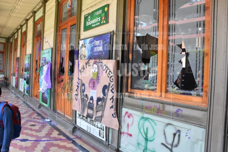 Actos de vandalismo empañan Marcha 8M en Orizaba