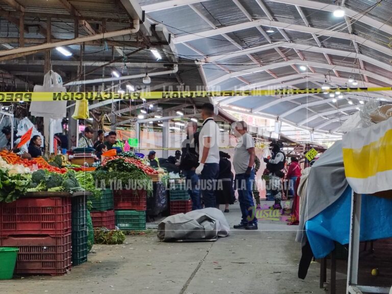 ATAQUE EN MERCADO DE CD. MENDOZA DEJA UNA PERSONA SIN VID4