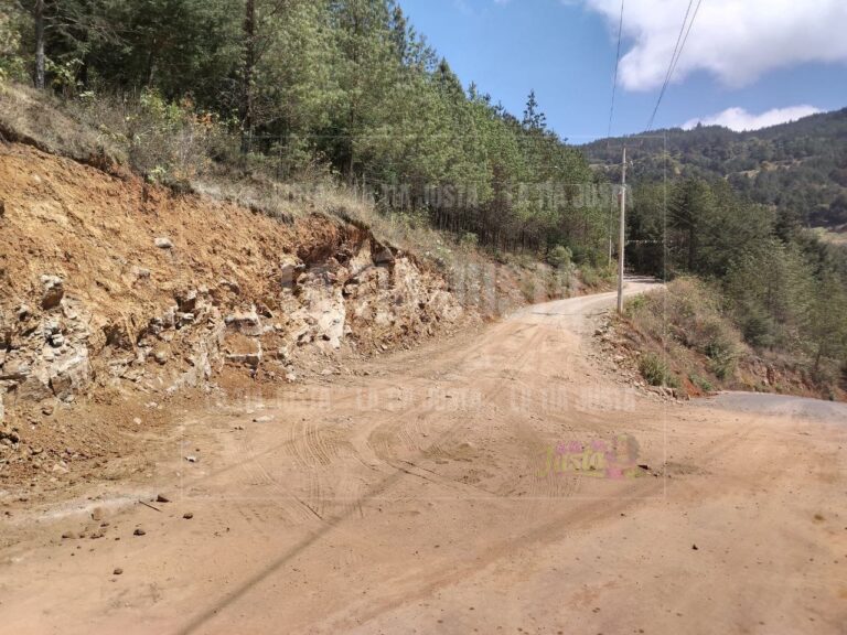 Autoridades abandonan cueva de Vaquería en Acultzingo
