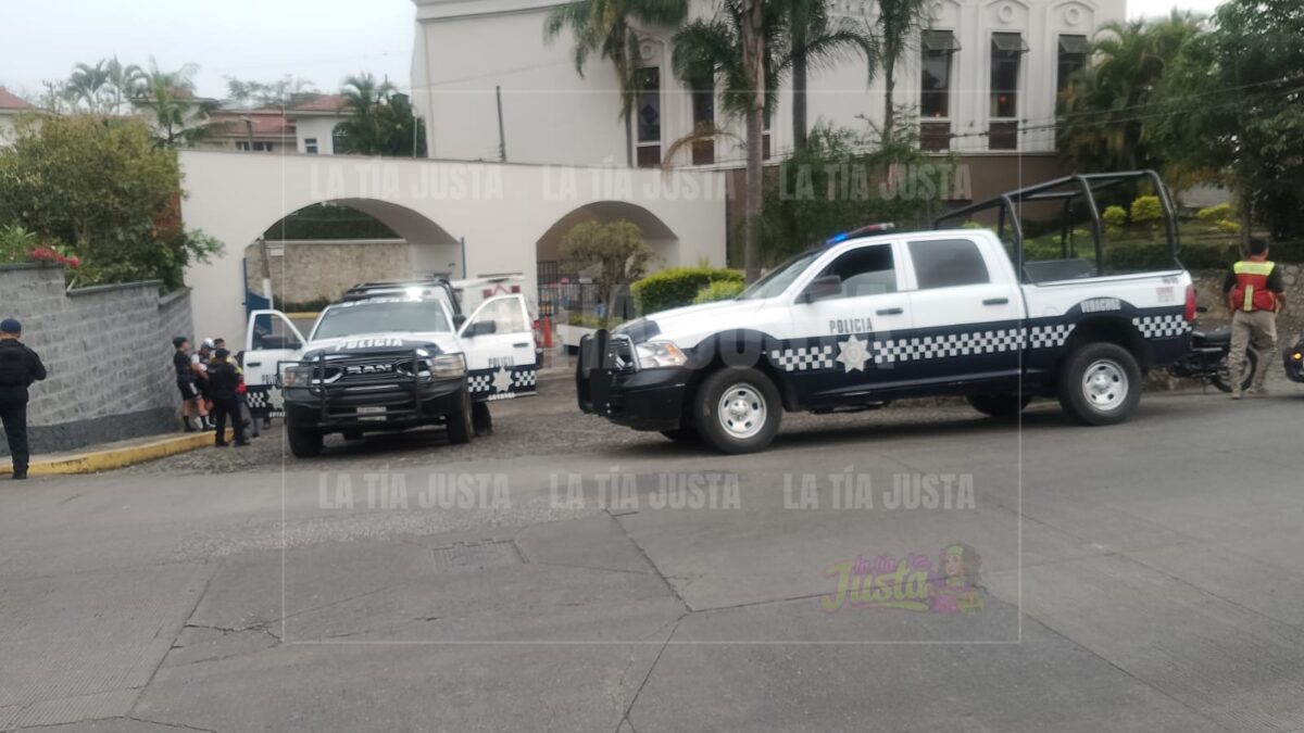 ARROLLA A MOTOCICLISTAS Y SE DA A LA FUGA