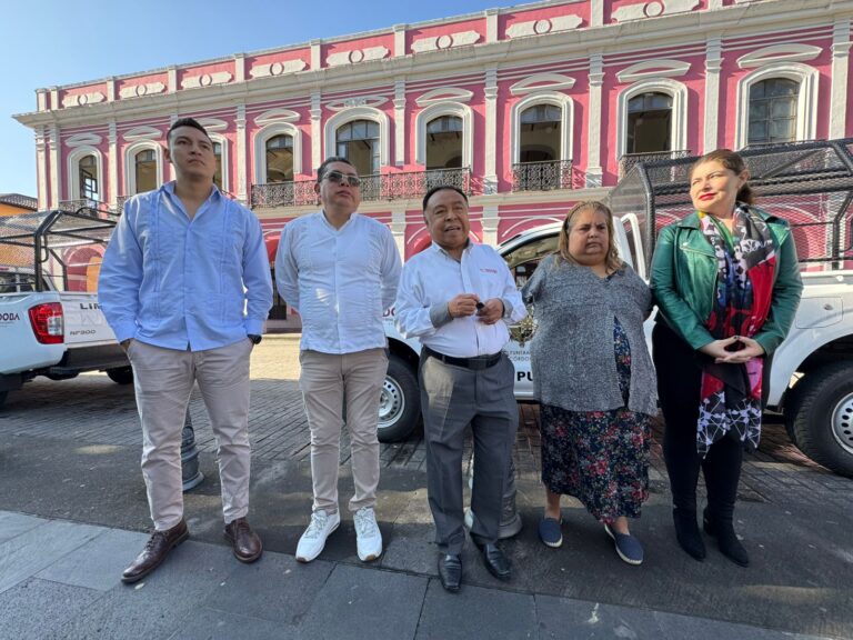 Entregan Unidades Nuevas a Servicios Municipales y Protección Civil de Córdoba