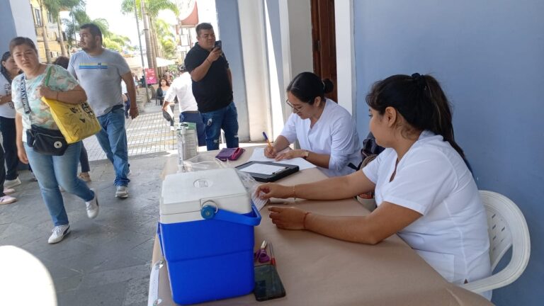 Coordinación de Salud, invita a la ciudadanía a aplicación de vacunas gratuitas