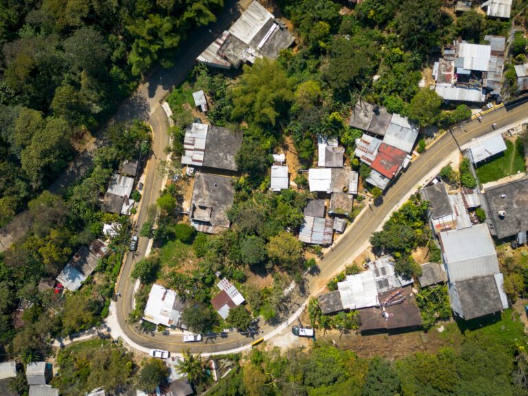 En apoyo a ciudadanos, alcalde entrega obras en localidades Francisco I. Madero, El Bajío y Tinajitas.