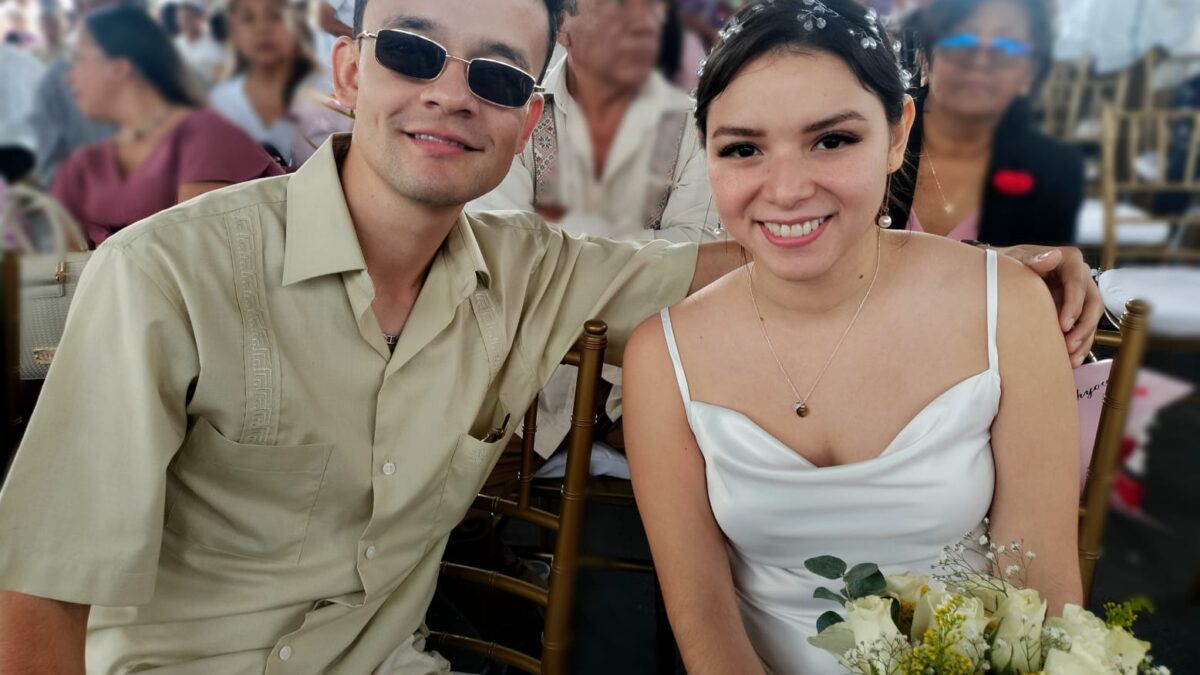 Inician una vida juntos en Bodas Colectivas 2025
