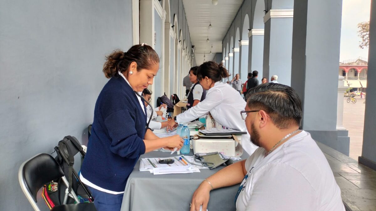 Atienden a ciudadanos en jornada de salud “Juntos por tu Bienestar”