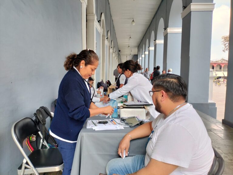 Atienden a ciudadanos en jornada de salud “Juntos por tu Bienestar”