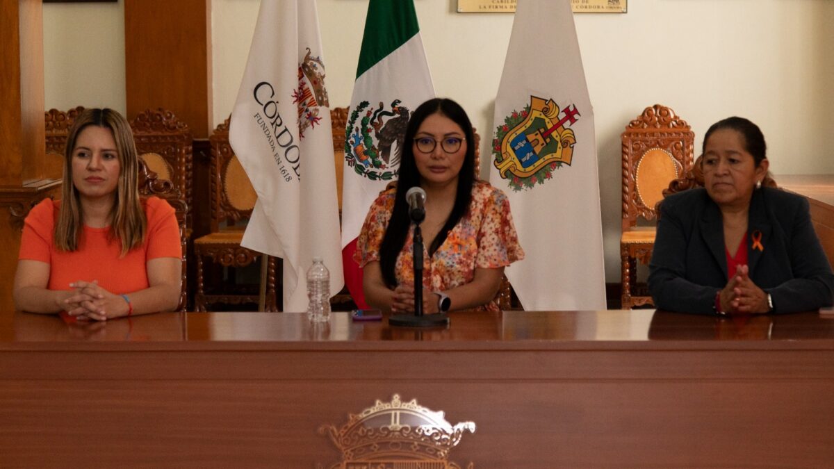 Inauguran Feria de Emprendedoras de las Altas Montañas
