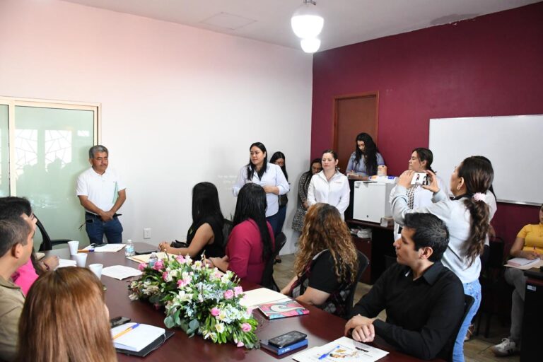 Exponen programas de salud en Mesa de Trabajo Interinstitucional Permanente
